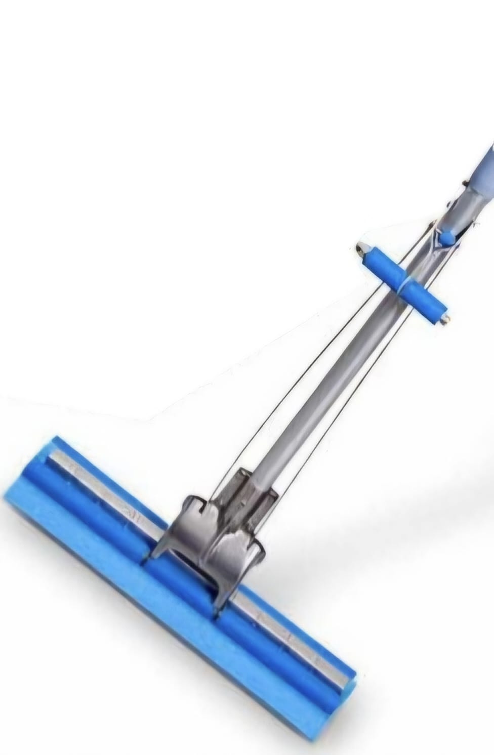 Sponge mop assembly